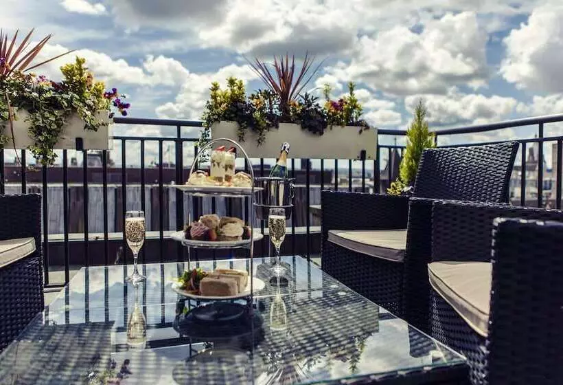 Fotos del hotel Carlton George Hotel:  16