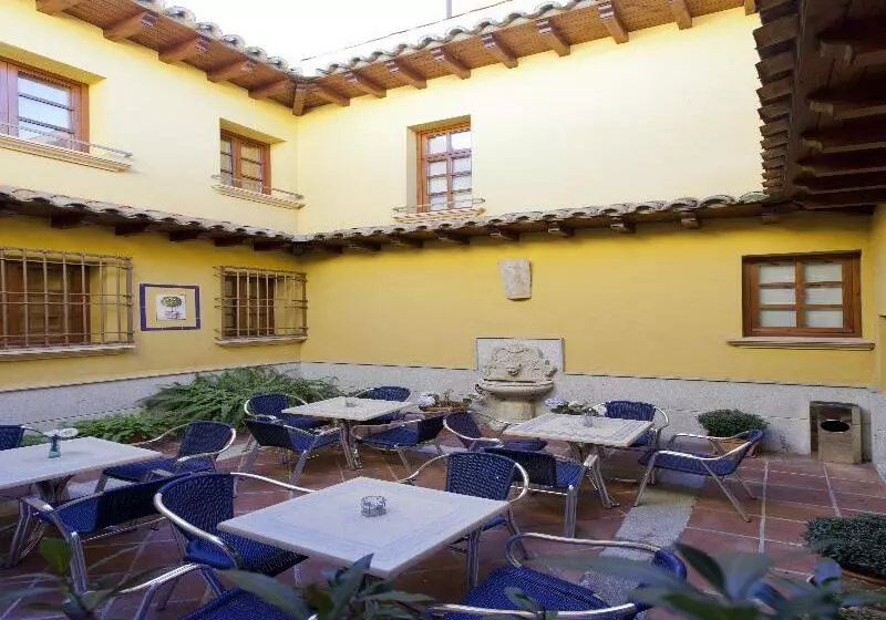 Fotos del hotel Casona De La Reyna:  5