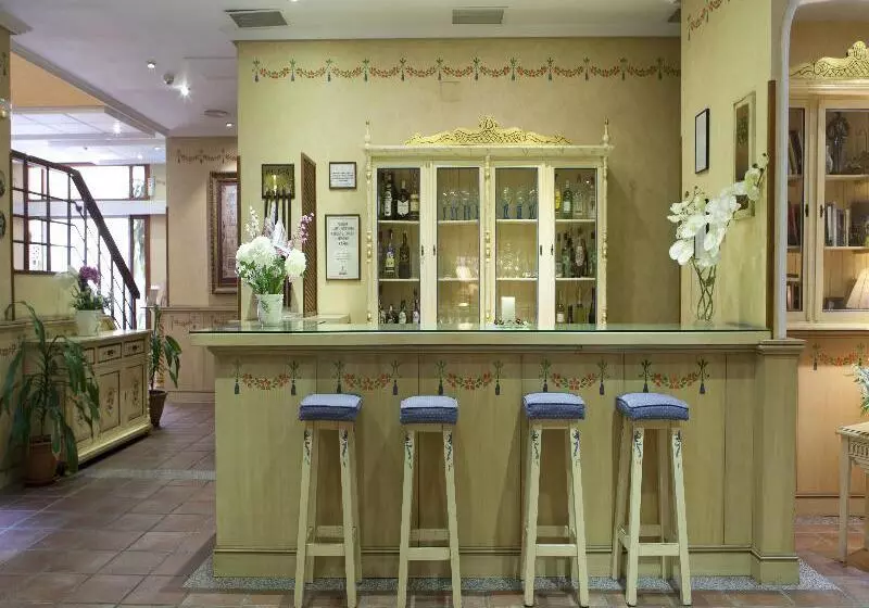 Fotos del hotel Casona De La Reyna:  4