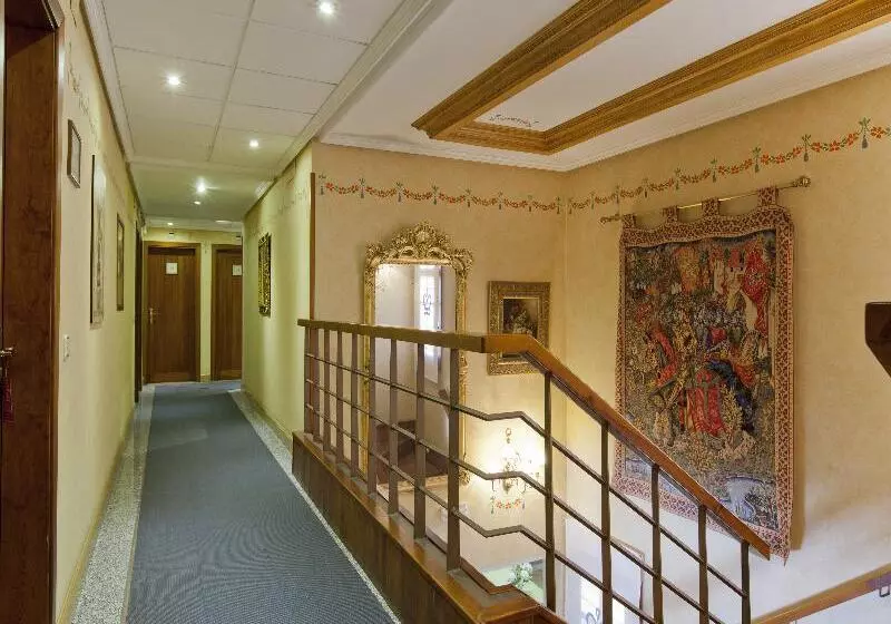 Fotos del hotel Casona De La Reyna:  13