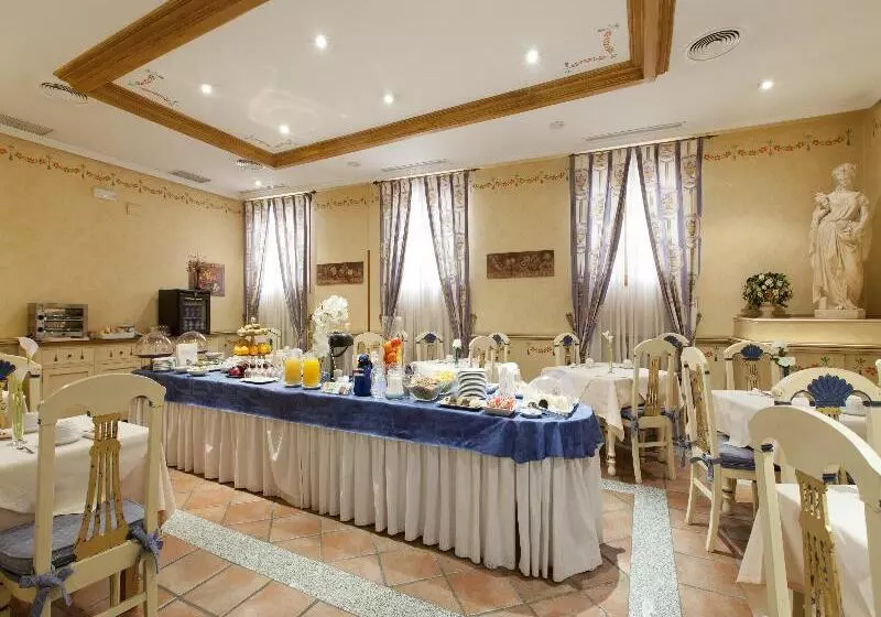 Fotos del hotel Casona De La Reyna:  9