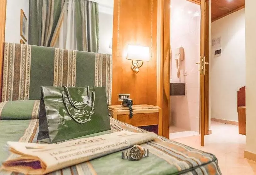 Fotos del hotel Raeli Hotel Archimede:  25