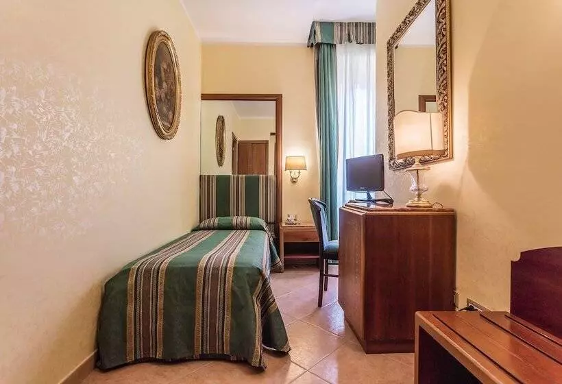 Fotos del hotel Raeli Hotel Archimede:  2