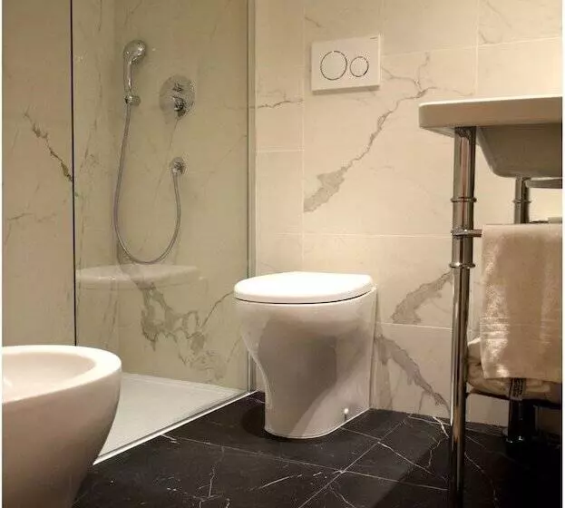 Fotos del hotel Raeli Hotel Archimede:  11