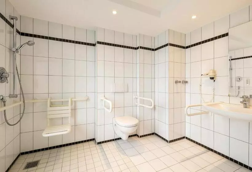 Fotos del hotel Vienna House Easy Berlin Friedrichshain:  6