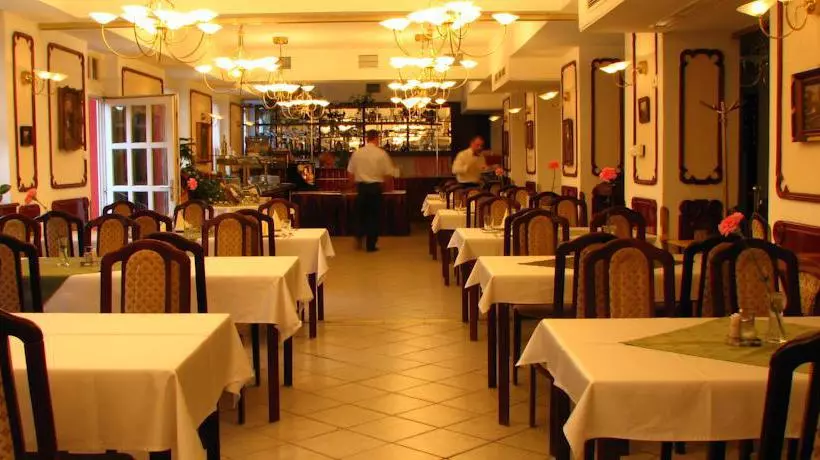 Fotos del hotel Pólus:  13