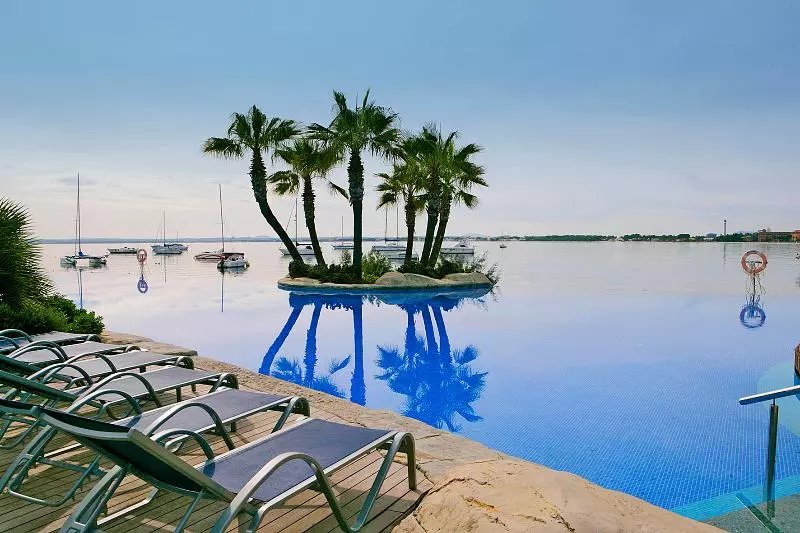 Fotos del hotel Botel Alcudiamar:  15