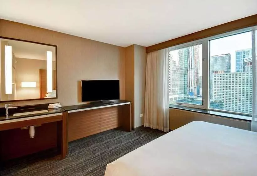 Fotos del hotel Embassy Suites Chicago Downtown Magnificent Mile:  20