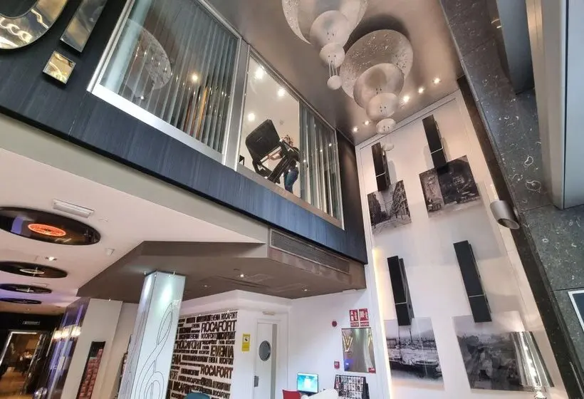 Fotos del hotel Evenia Rocafort:  6