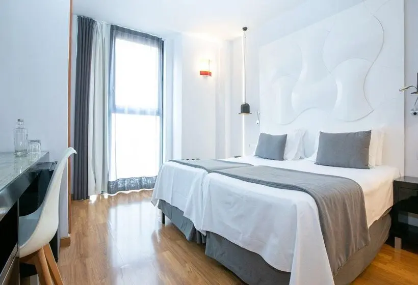 Fotos del hotel Evenia Rocafort:  16