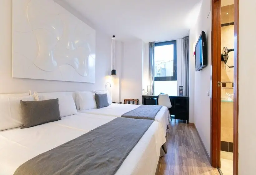 Fotos del hotel Evenia Rocafort:  19