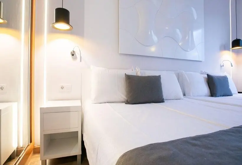 Fotos del hotel Evenia Rocafort:  22