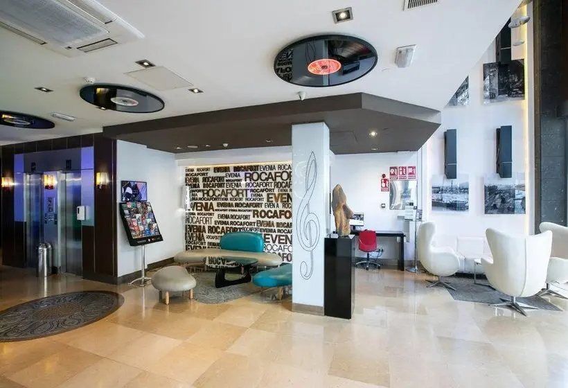 Fotos del hotel Evenia Rocafort:  29