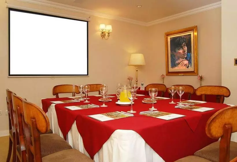 Fotos del hotel Howard Johnson By Wyndham 9 De Julio Avenue:  16