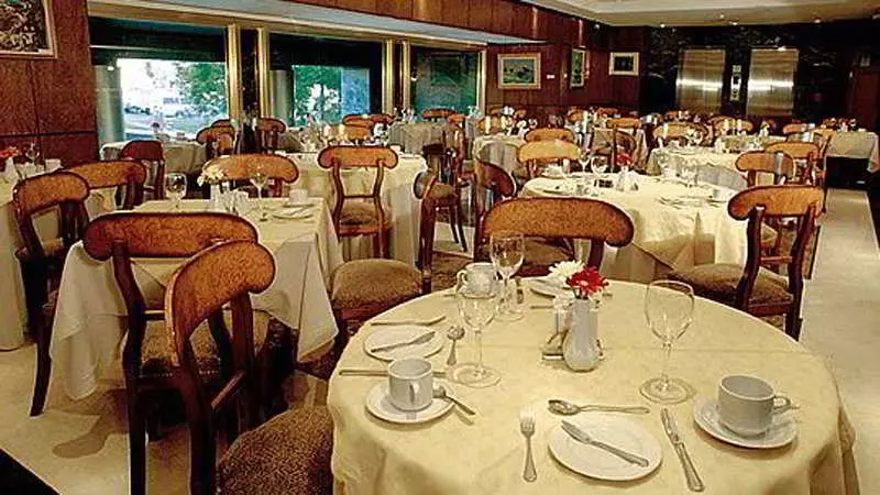 Fotos del hotel Howard Johnson By Wyndham 9 De Julio Avenue:  5