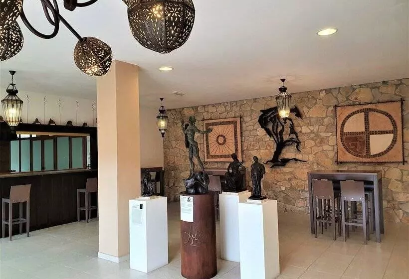 Fotos del hotel Los Acebos Arriondas:  2