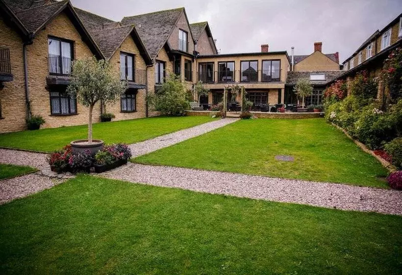 Fotos del hotel The Holt Hotel:  10