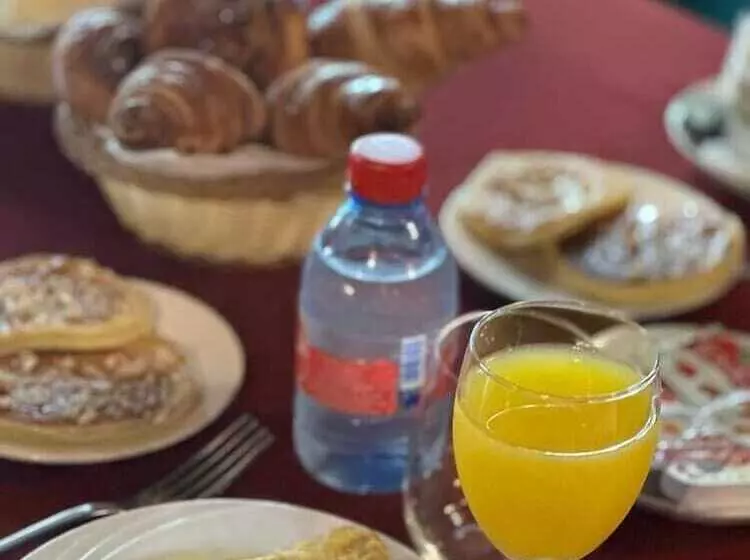 Fotos del hotel Ourida Hotel:  8