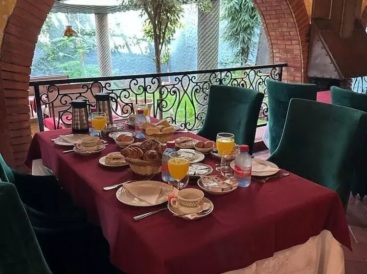 Fotos del hotel Ourida Hotel:  15