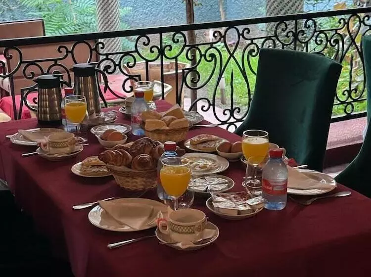 Fotos del hotel Ourida Hotel:  6