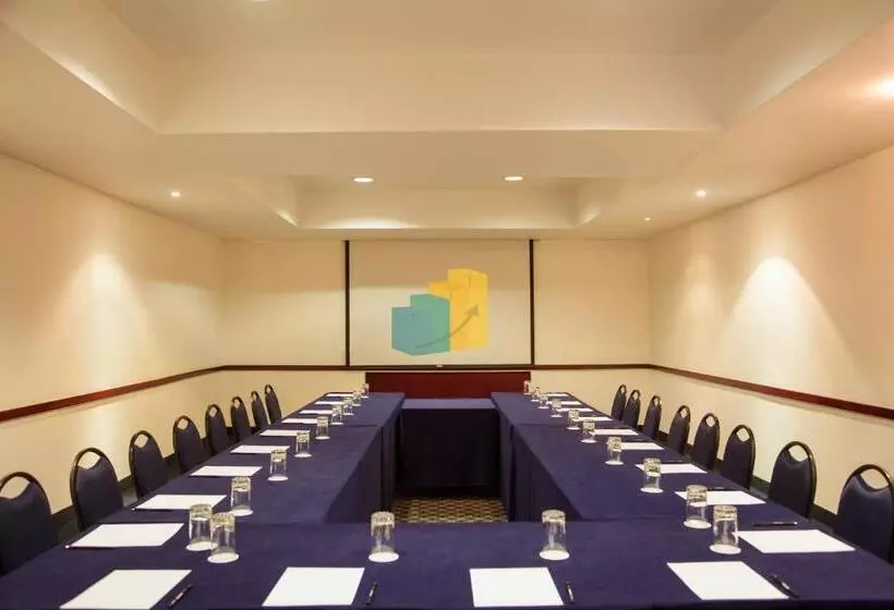 Fotos del hotel Fiesta Inn Periferico Sur:  8