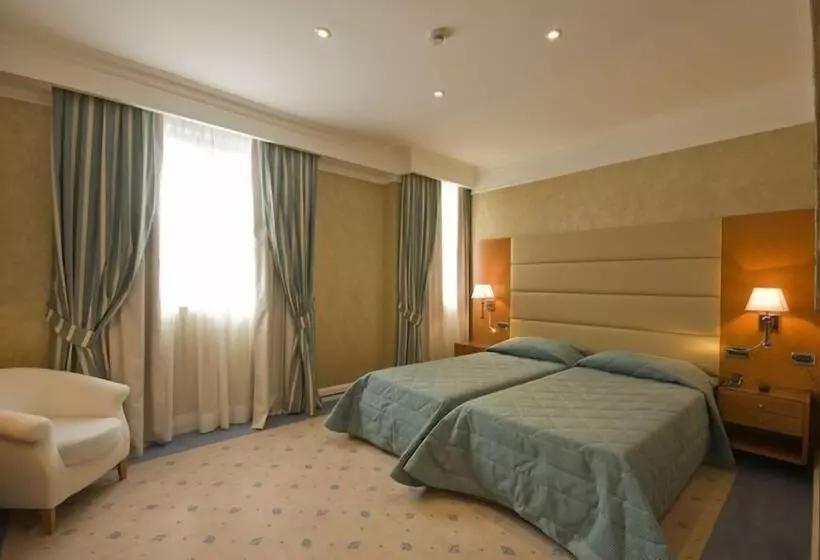 Fotos del hotel Perusia:  12