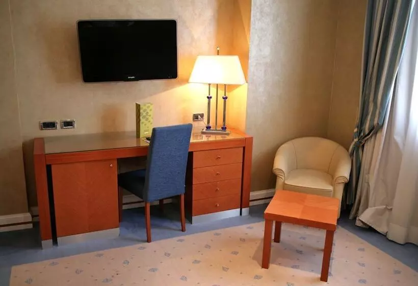 Fotos del hotel Perusia:  16