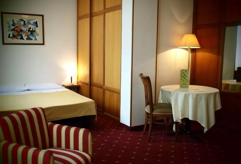 Fotos del hotel Perusia:  19