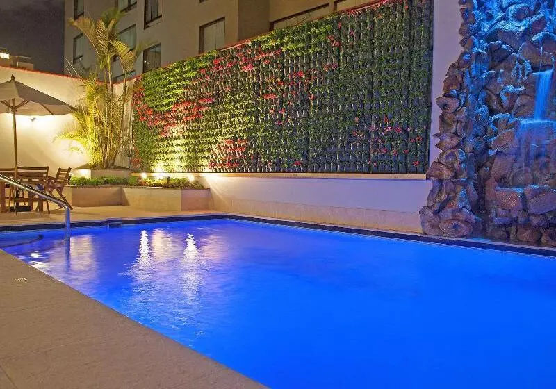 Fotos del hotel Radisson San Isidro Hotel & Suites:  21