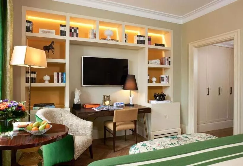 Fotos del hotel Rocco Forte Hotel De Russie:  15