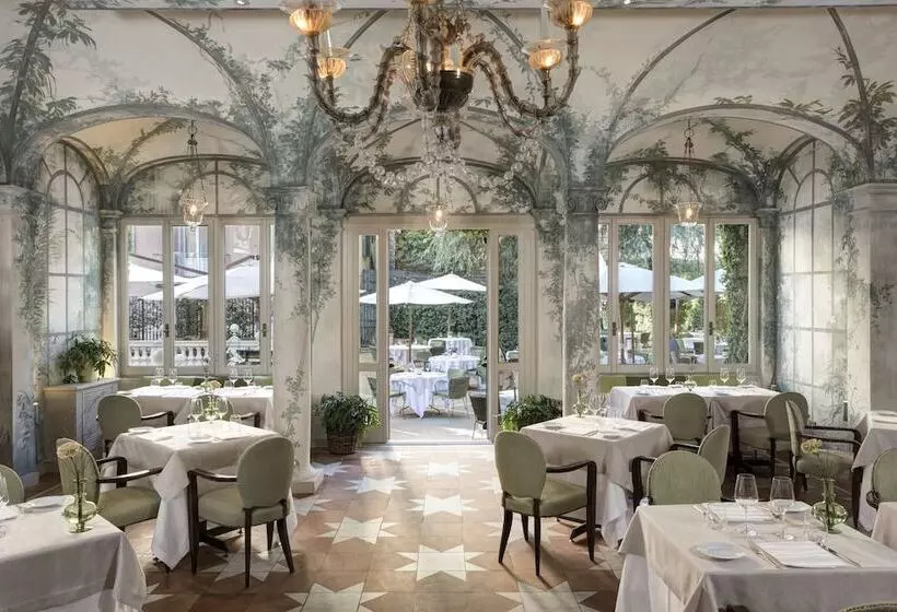 Fotos del hotel Rocco Forte Hotel De Russie:  4