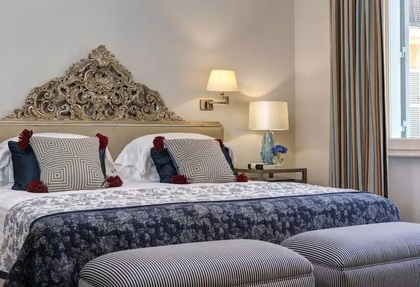 Fotos del hotel Rocco Forte Hotel De Russie:  12