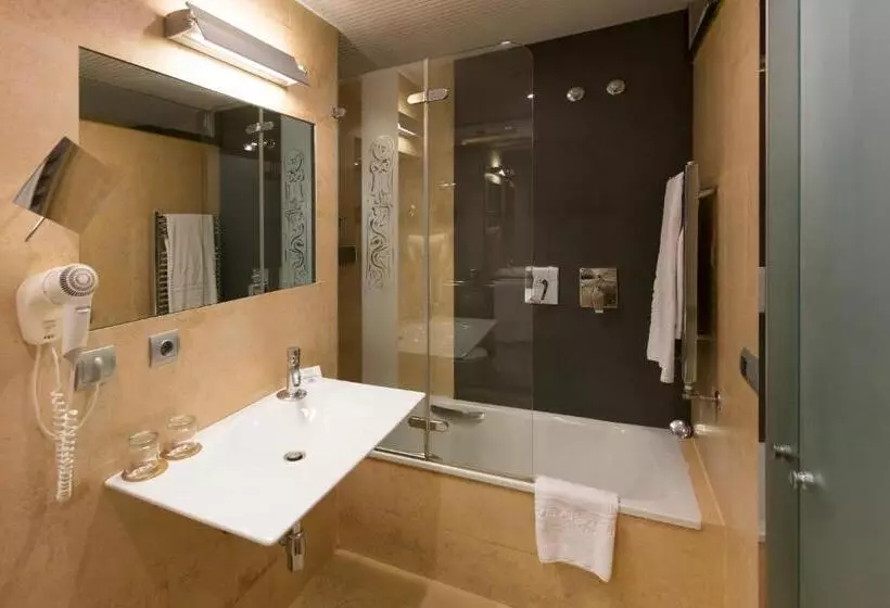 Fotos del hotel Fruela:  16