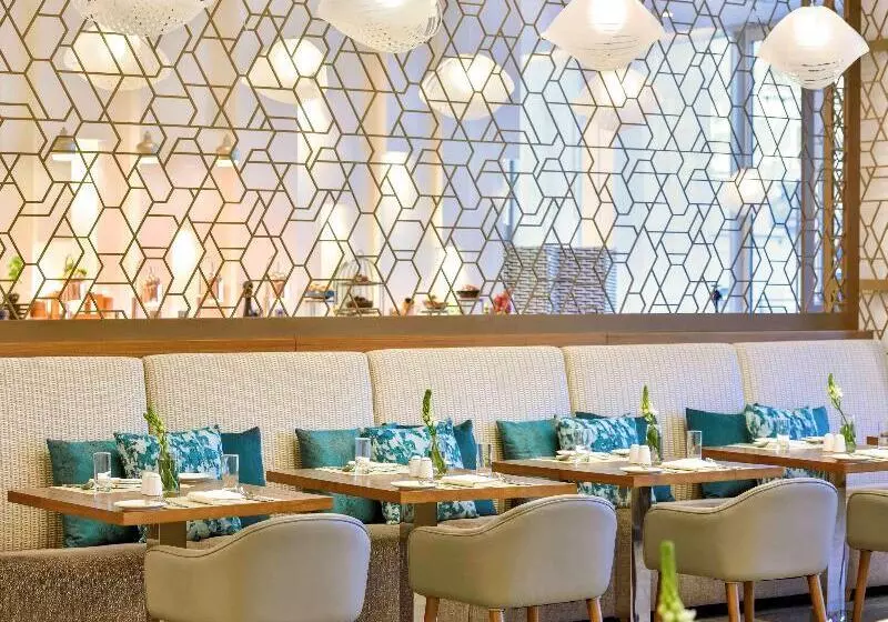Fotos del hotel Grand Mercure Dubai Airport:  11