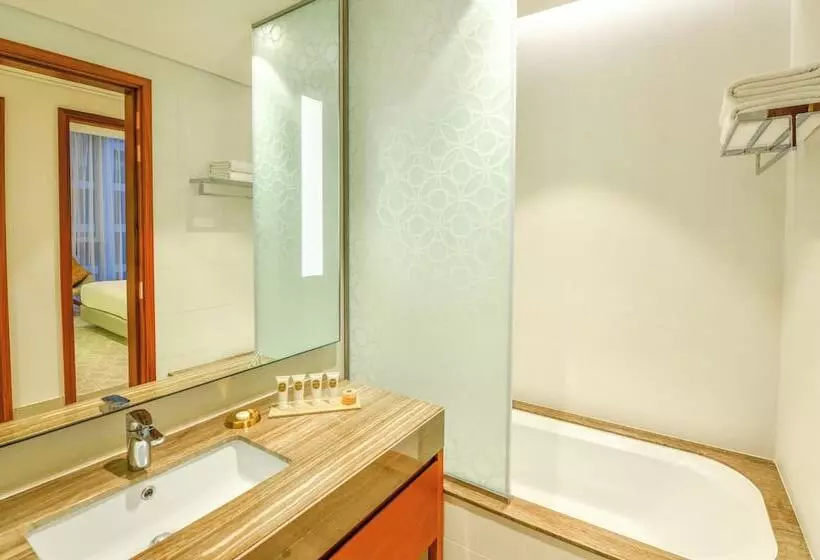Fotos del hotel Grand Mercure Dubai Airport:  13
