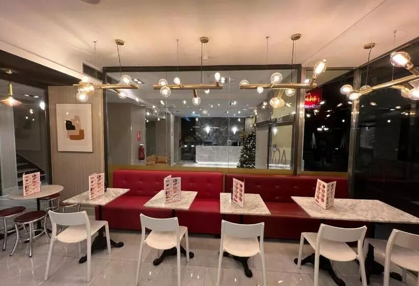 Fotos del hotel Avenida Gran Vía:  20