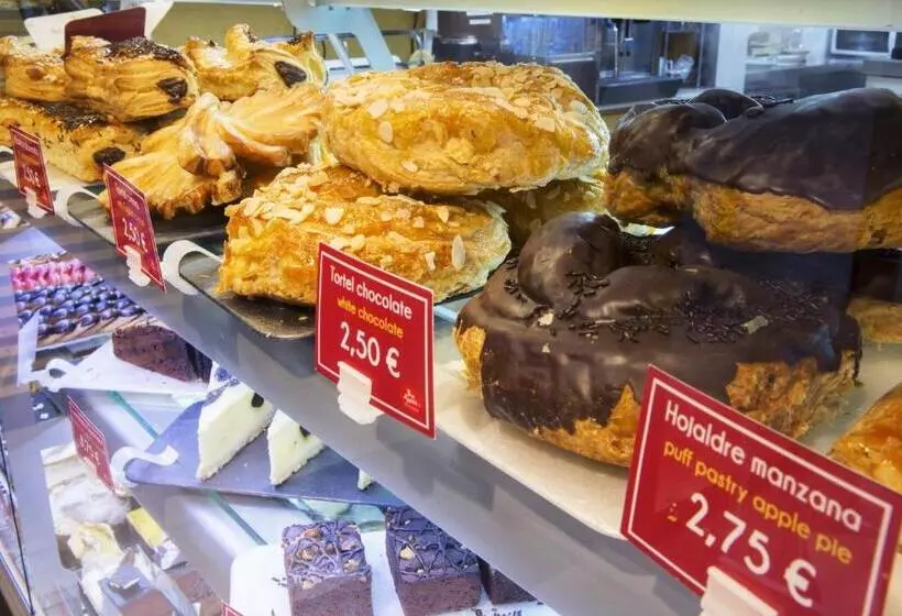 Fotos del hotel Avenida Gran Vía:  19