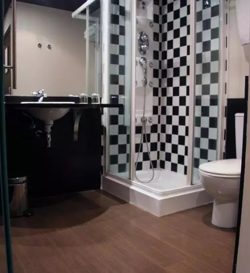 Fotos del hotel Avenida Gran Vía:  5