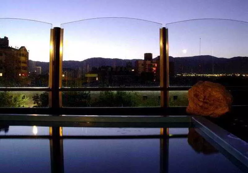 Fotos del hotel Portal Plaza Suites:  10