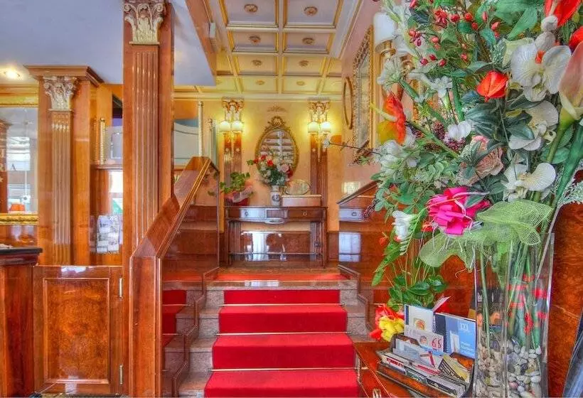 Fotos del hotel Vittoria:  2