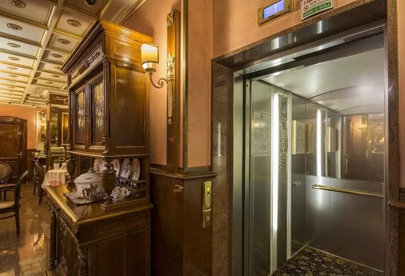 Fotos del hotel Vittoria:  8