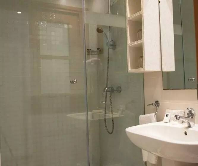 Fotos del hotel Carlton:  5