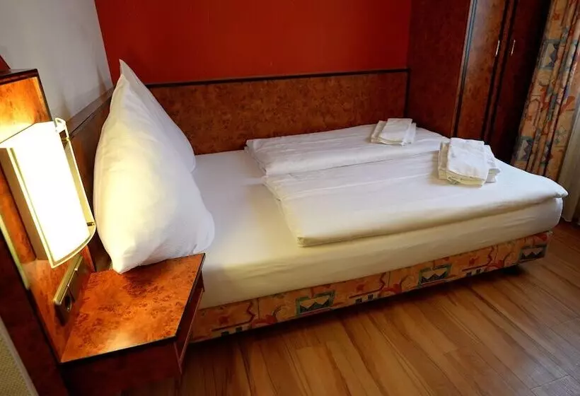 Fotos del hotel Miramar Am Römer:  21