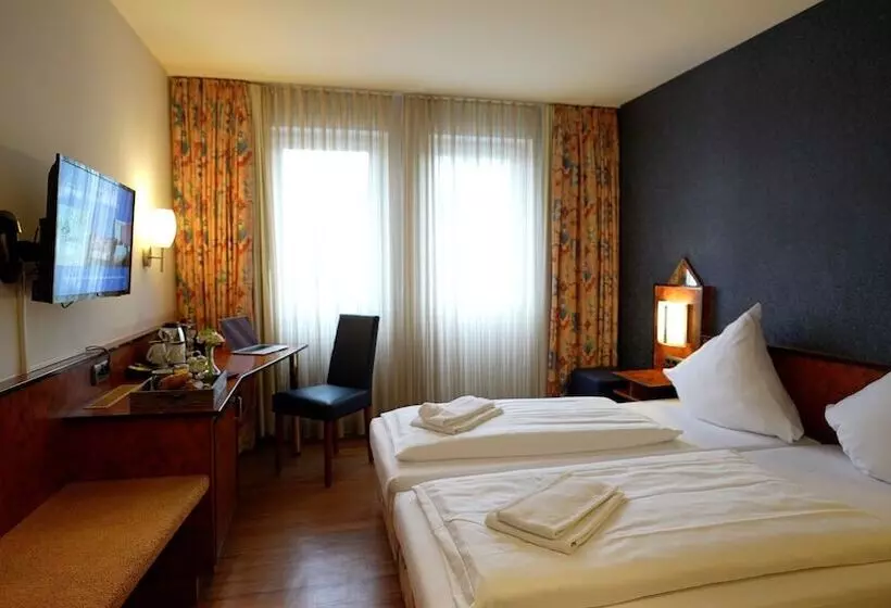 Fotos del hotel Miramar Am Römer:  7