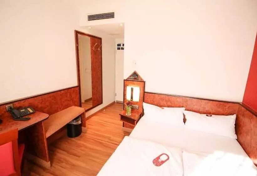 Fotos del hotel Miramar Am Römer:  15