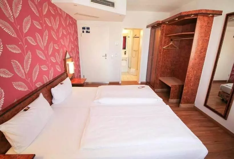 Fotos del hotel Miramar Am Römer:  14