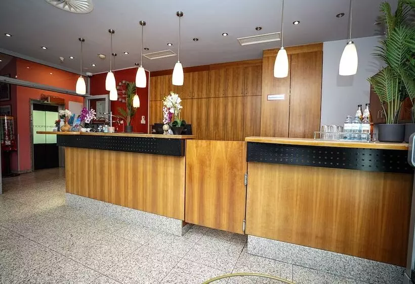 Fotos del hotel Miramar Am Römer:  2