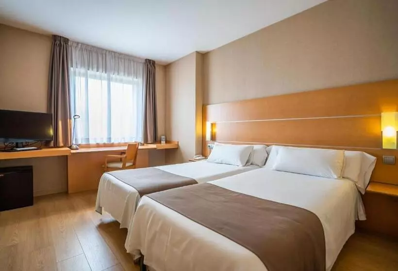 Fotos del hotel Posadas De España Malaga:  3
