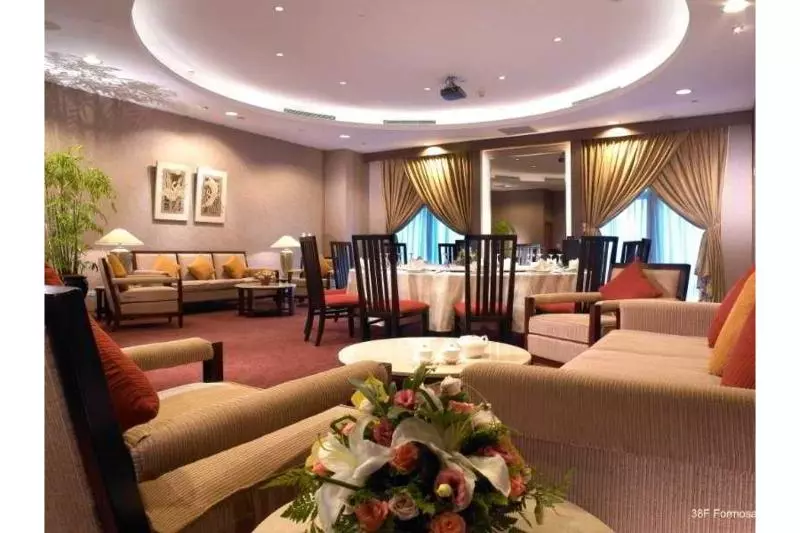 Fotos del hotel 85 Sky Tower:  8