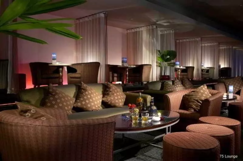 Fotos del hotel 85 Sky Tower:  7